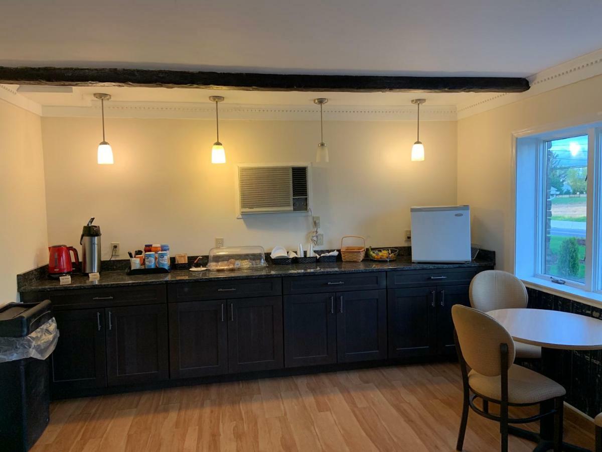 Travelodge By Wyndham Strasburg/Lancaster Amish Country Extérieur photo